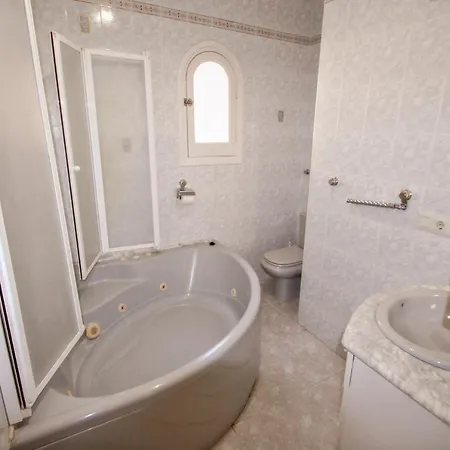 Βίλα Tosal Julia - Sea View With Private Pool In Κάλπε